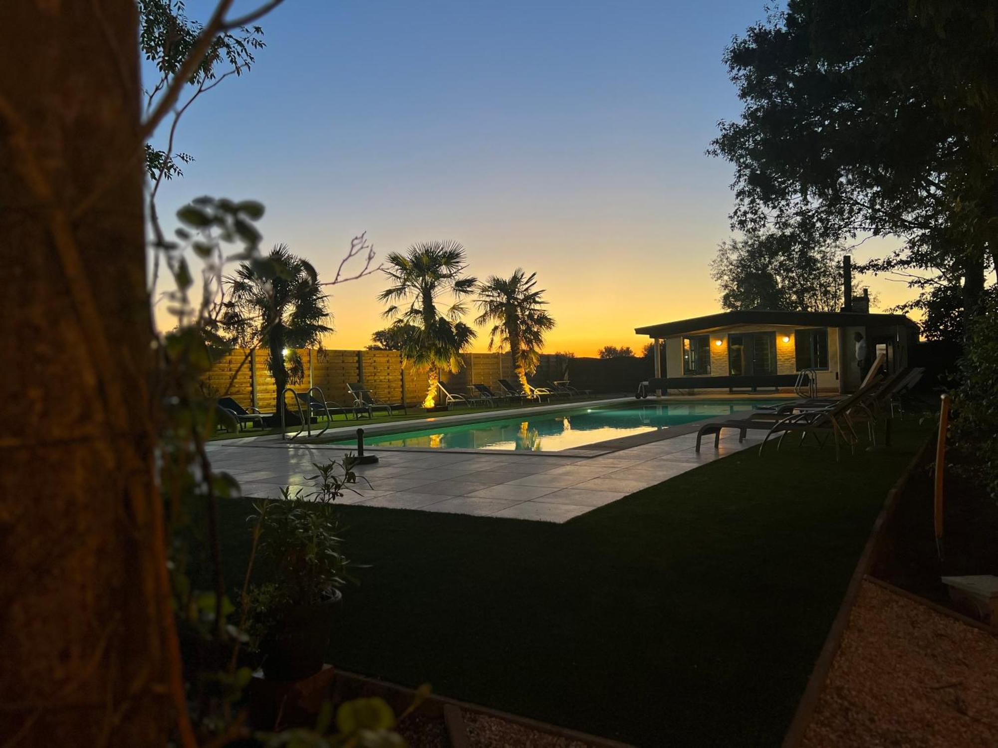 Hotel Fleur De Lys Zedelgem Εξωτερικό φωτογραφία