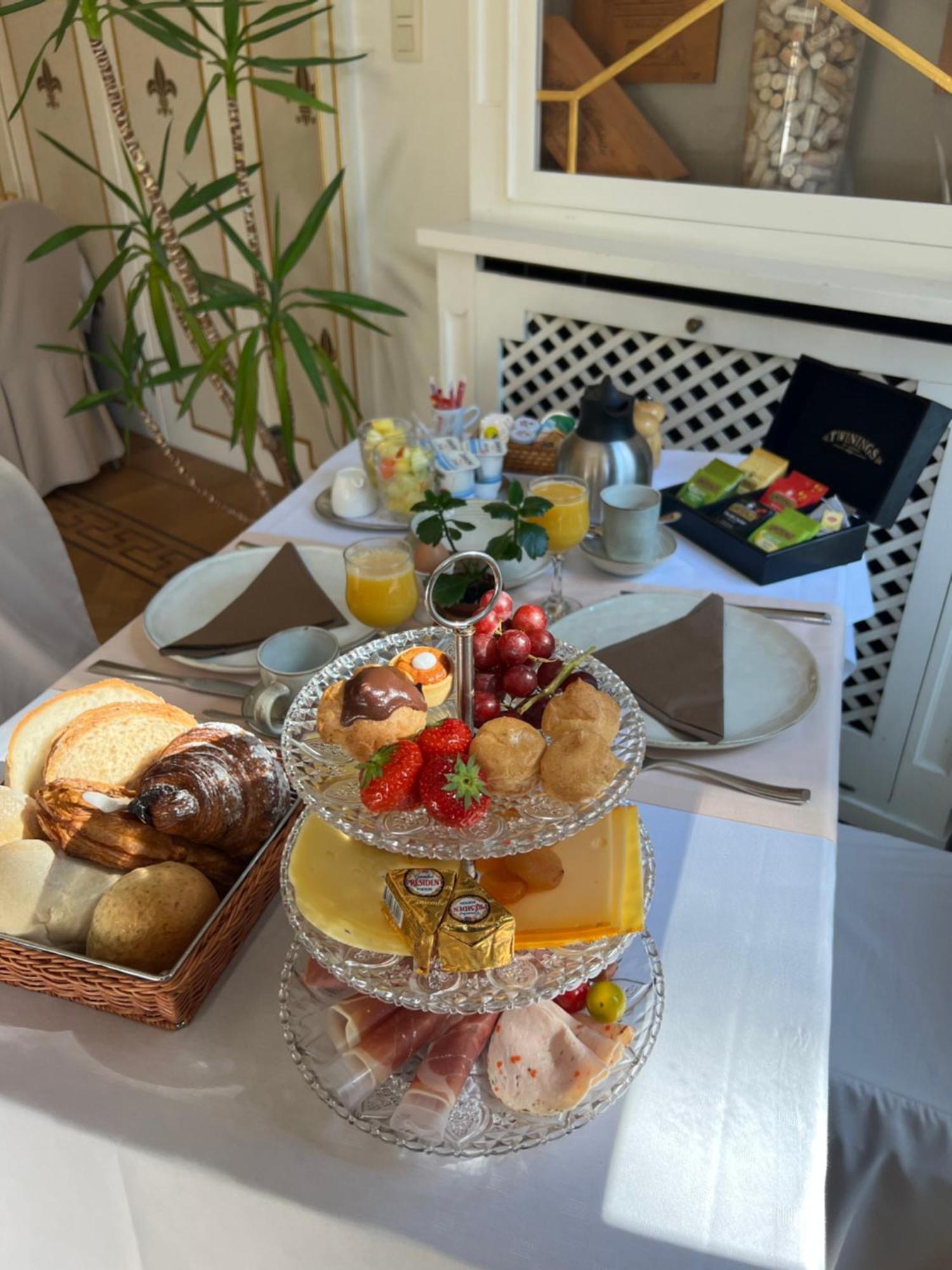 Hotel Fleur De Lys Zedelgem Εξωτερικό φωτογραφία