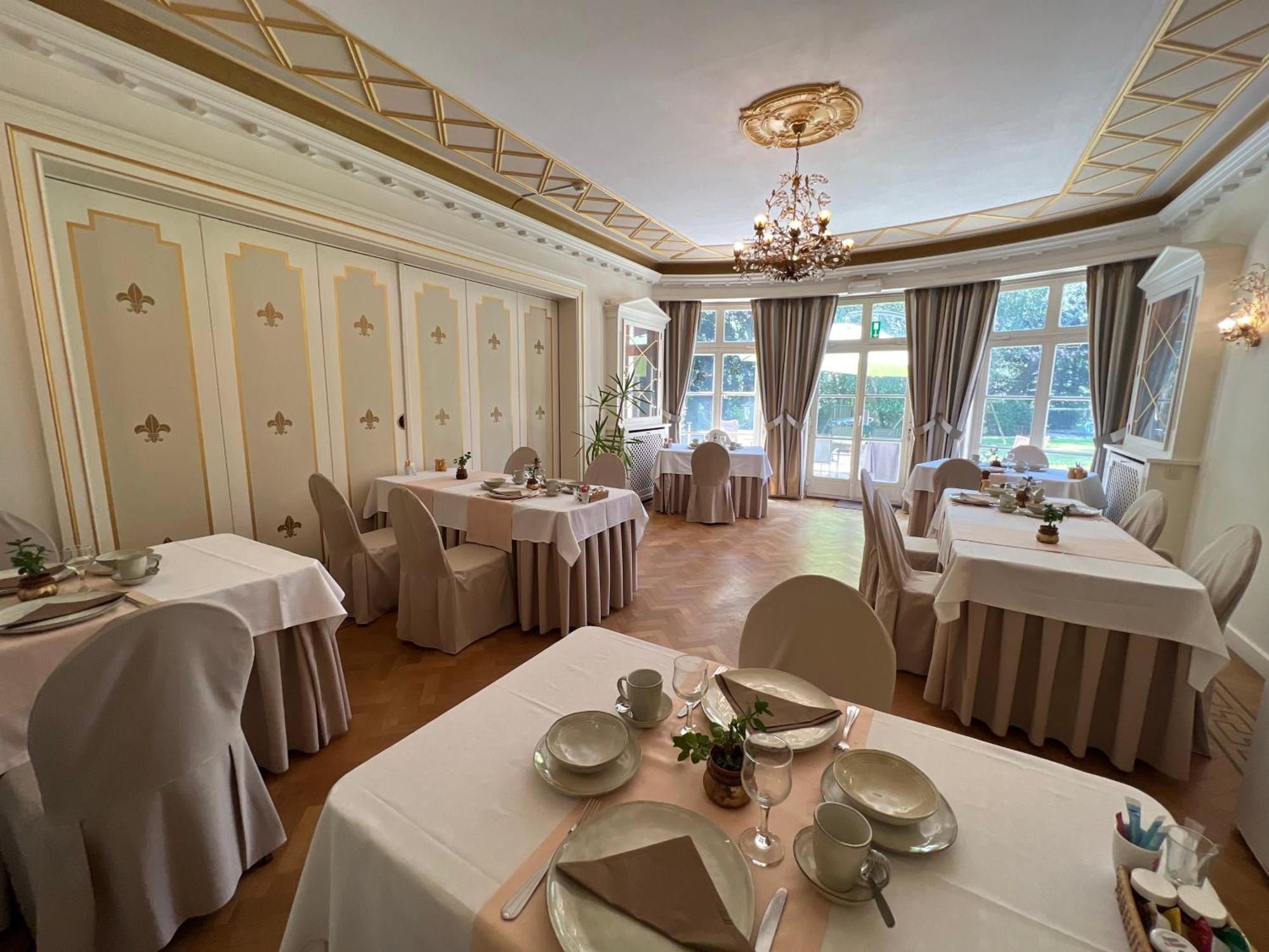 Hotel Fleur De Lys Zedelgem Εξωτερικό φωτογραφία
